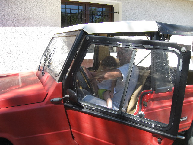 S26097.jpg