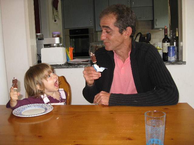 S28013.jpg
